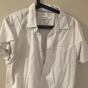 Short sleeve shirt